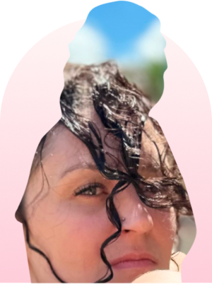 photo of Taylor Owens